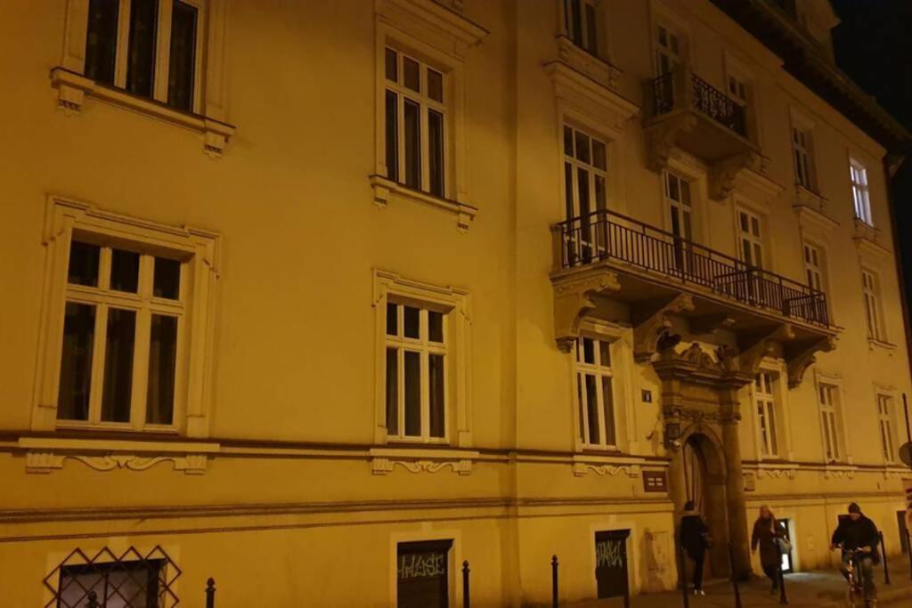 Bright&Comfy Apt -Few Min To Main Square Krakow Exterior photo